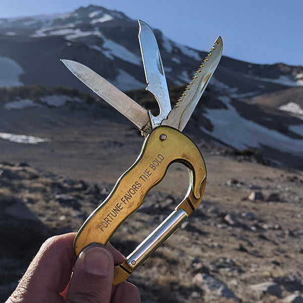 Hitch-Blade – Carabiner Multi-tool