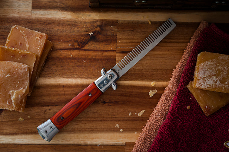 Genuine Switchblade Folding Comb