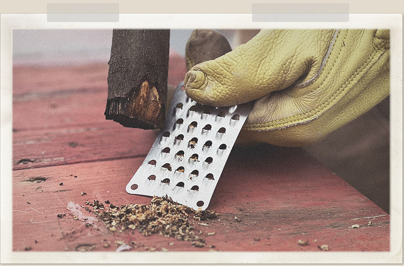 Tinder Scraper Fire Starter, Descaler Card