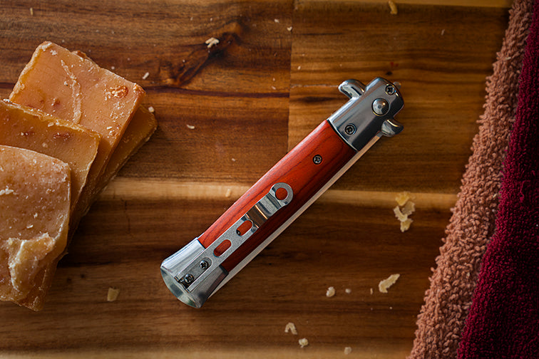 Genuine Switchblade Folding Comb